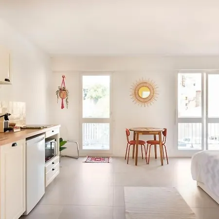 Apartment Hyper-centre Avec Parking